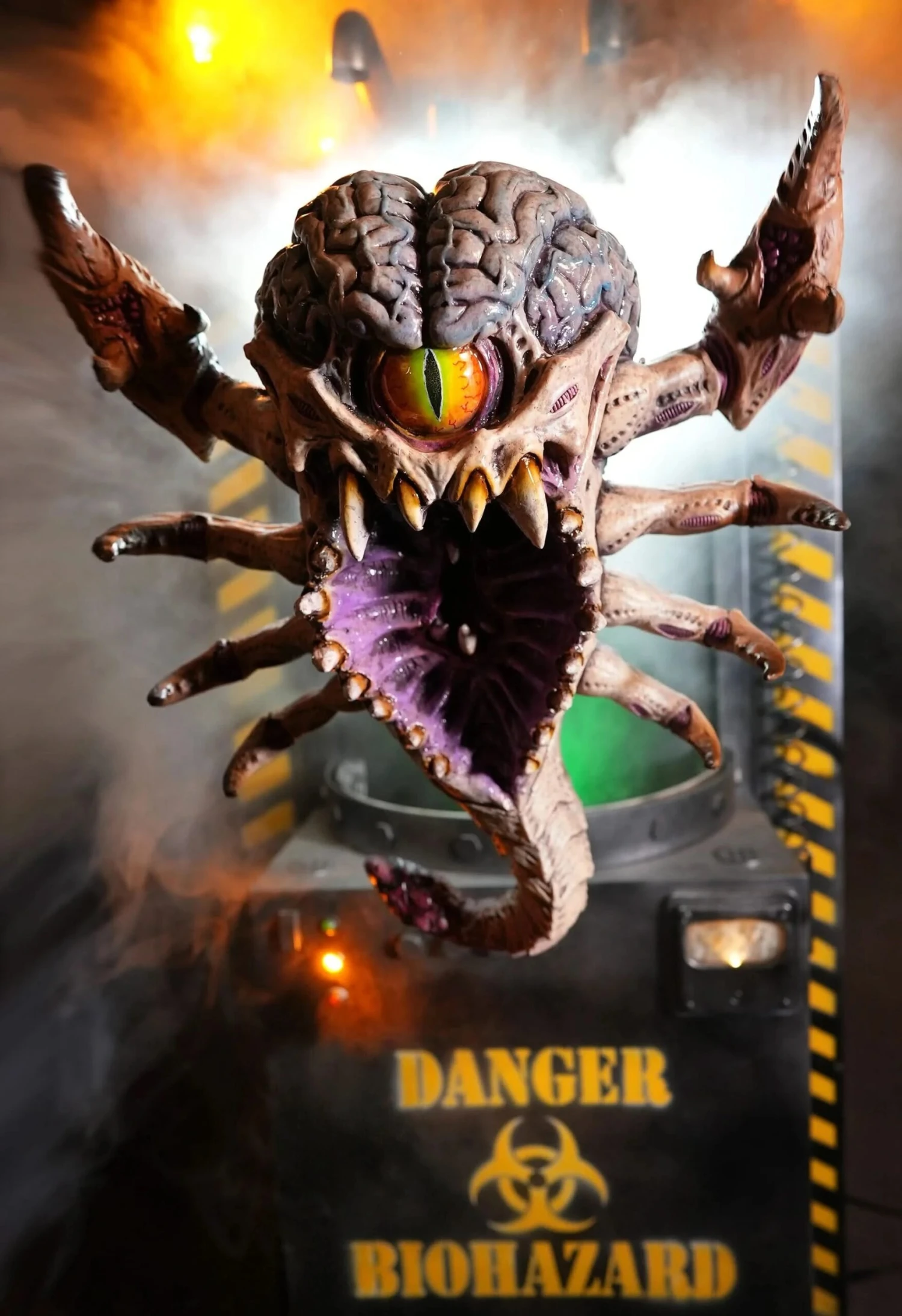 Alien Parasite Halloween Animatronic 4 Alien Parasite Halloween Animatronic - Image 2