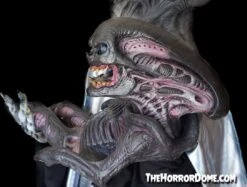 "Alien Xenomorph Puppet" HD Studios Halloween Prop -Halloween Props Shop alien xenomorph puppet hd studios halloween prop 14920398700592