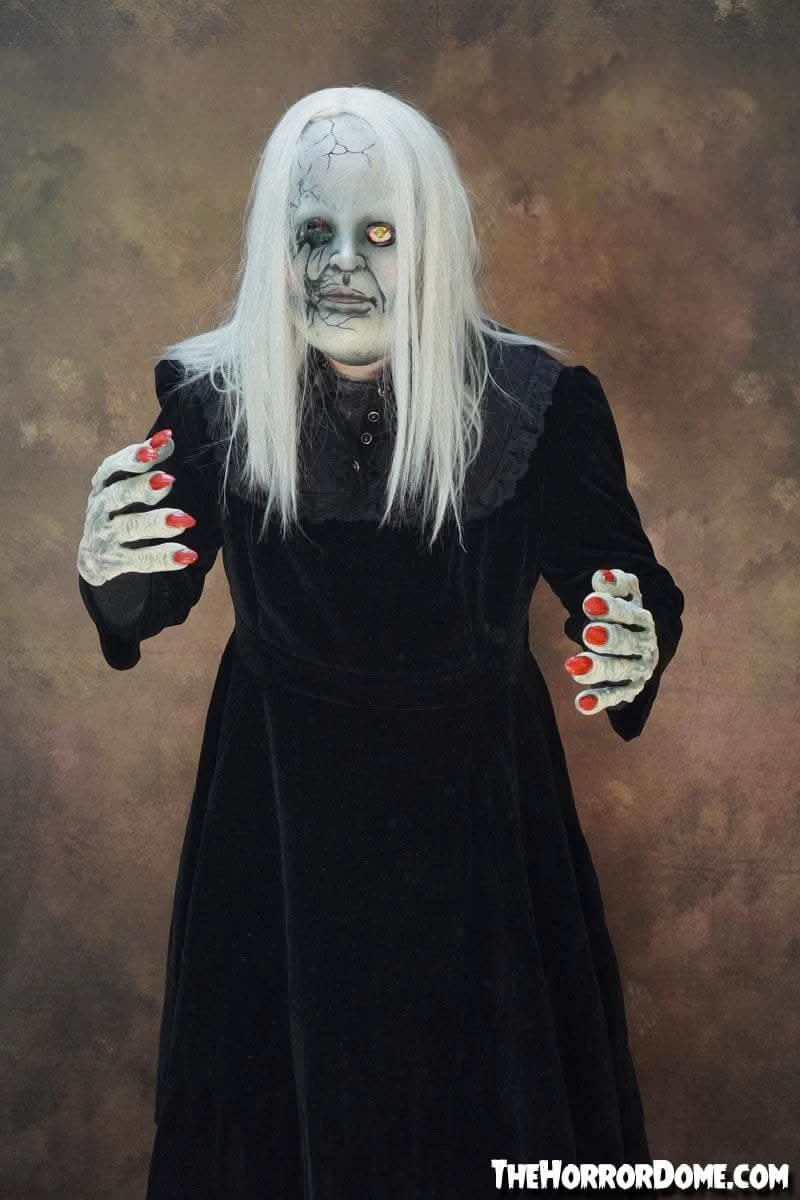 "Creepy Cora" HD Comfort Costume 9 "Creepy Cora" HD Comfort Costume - Image 7