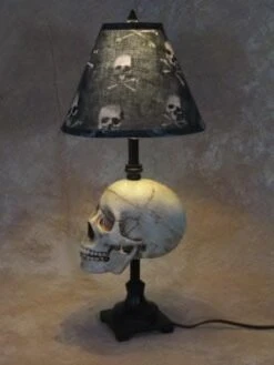 "Desk Lamp With Life-size Skull And Bone Shade" Haunted House Lighting -Halloween Props Shop desk lamp with life size skull and bone shade haunted house lighting 23613604417