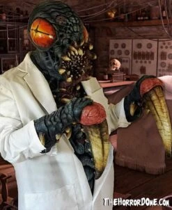 "Evolve Bug In Lab Coat" HD Studios Pro Costume -Halloween Props Shop evolve bug in lab coat hd studios pro halloween costume 2092577652769