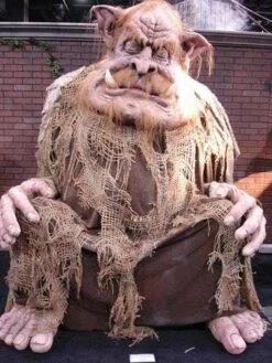 "Giant Troll" Professional Halloween Animatronic