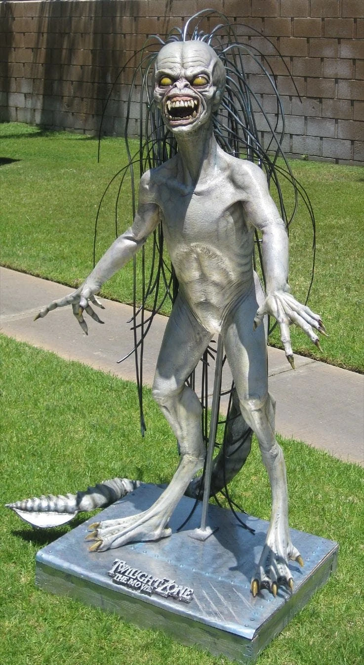 "Twilight Zone - Gremlin" Movie Replica Professional Halloween Prop 3 "Twilight Zone - Gremlin" Movie Replica Professional Halloween Prop