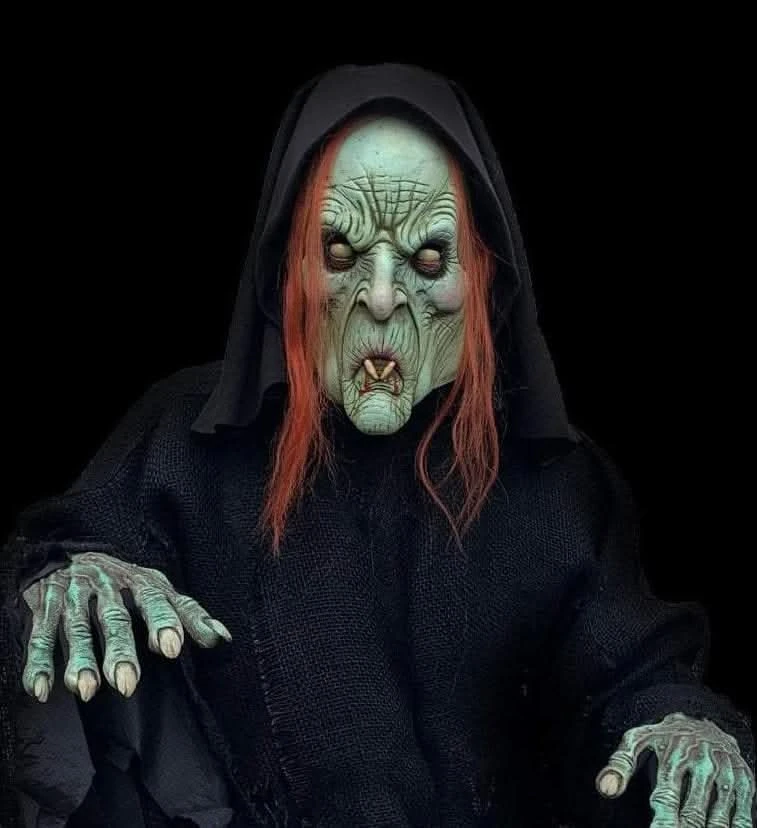 "Ultra Vampire" HD Comfort Costume 4 "Ultra Vampire" HD Comfort Costume - Image 2